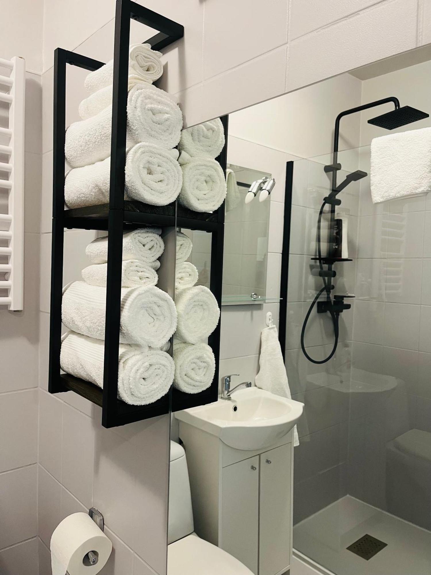 Apartament Ogrodowy Apartment Miechow Bagian luar foto